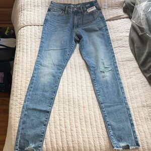 Old Navy Girls Distressed Skinny Jeans